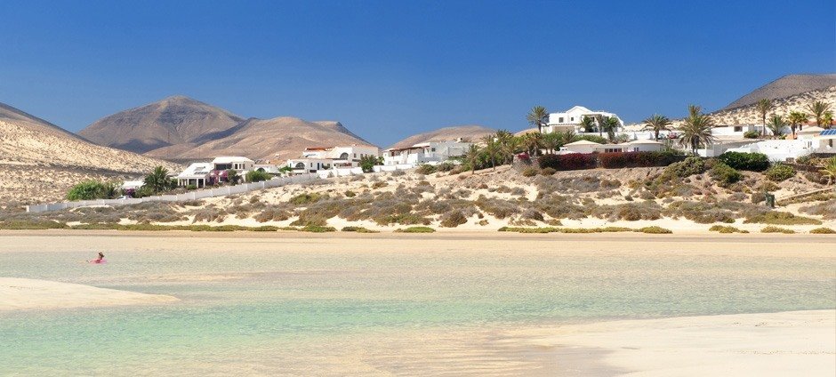 Playa Barca - Fuerteventura

Image copyright - https://www.hellocanaryislands.com