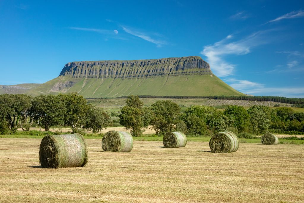 Benbulben Mountain, https://www.irelandscontentpool.com/media/, Gareth McCormack