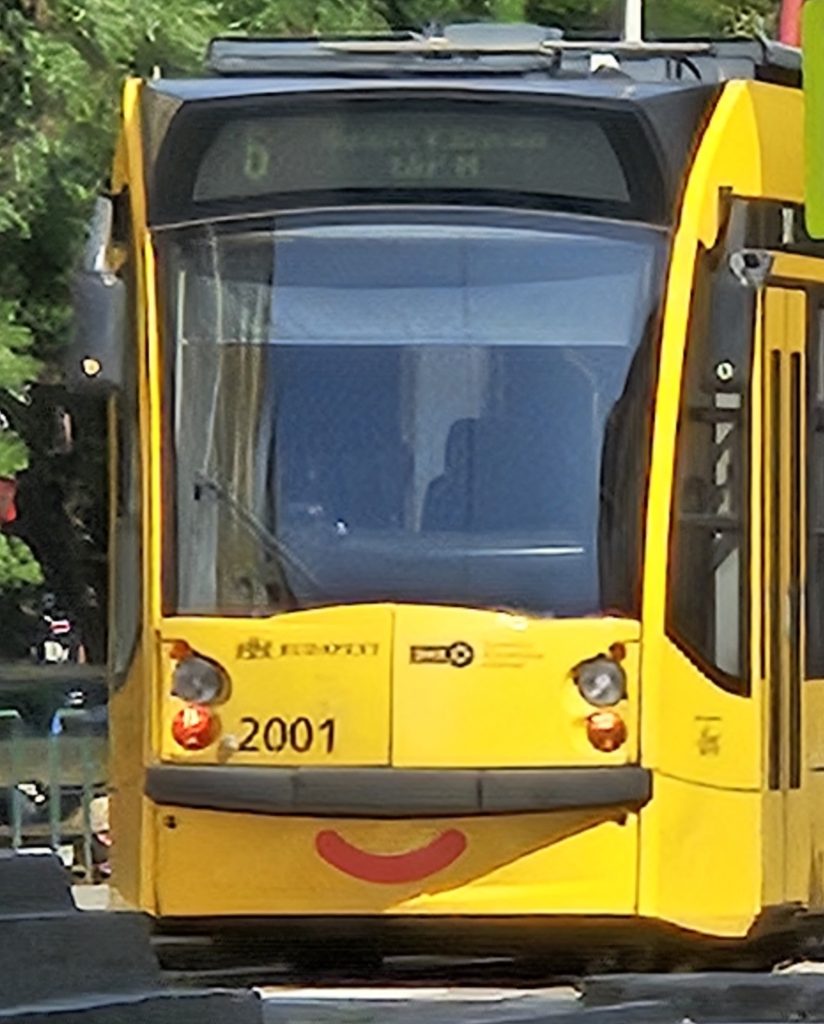 Siemens Trams run on the 4 and 6 lines. The majority of modern trams in Budapest are CAF designs.